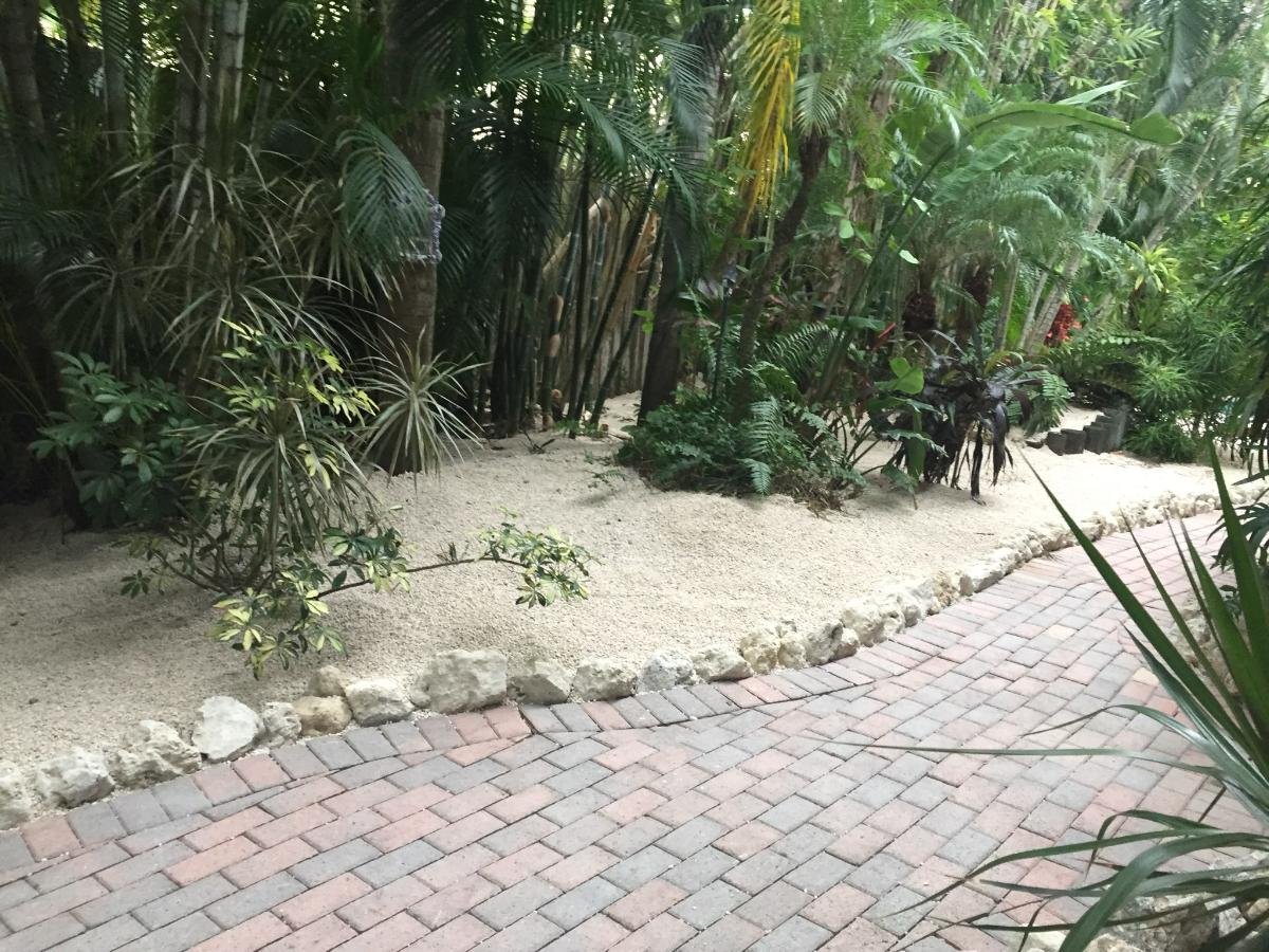 Franco’s Lawn And Care (4)