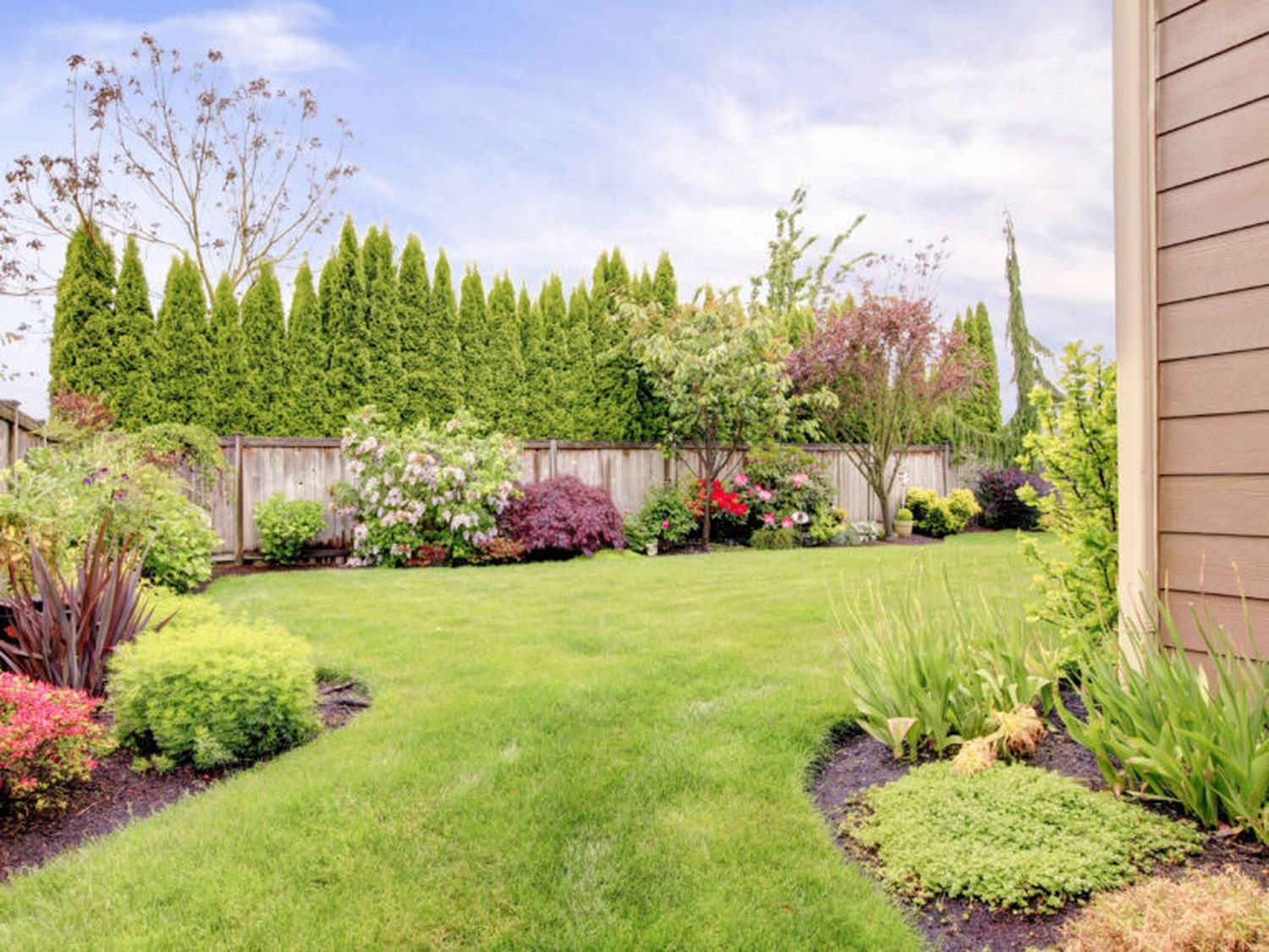 Franco’s Lawn And Care (9)